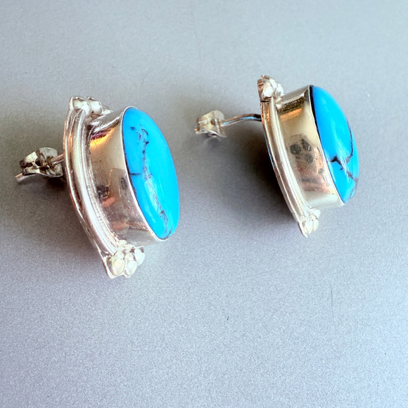 Sterling Silver 19.3 CT Turquoise Southwestern Large Oval Stud Mexico Earrings - Picture 4 of 6